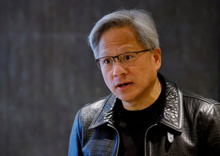 輝達（Nvidia）執行長黃仁勳說，將擴大與越南頂尖科技公司的合作。 路透