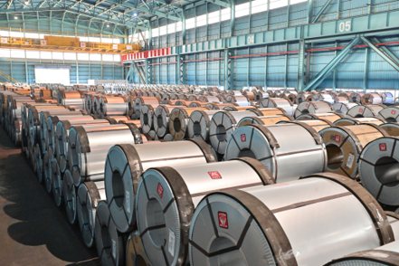 鋼市睡醒，中鋼與歐、美、大陸一致，明年第1季新盤價七大類鋼品全部上漲。中鋼提供