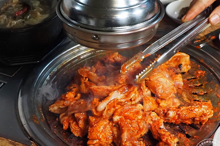 韓國冷知識：江原道必吃的春川辣炒雞 原來是由「它」演變而來！
