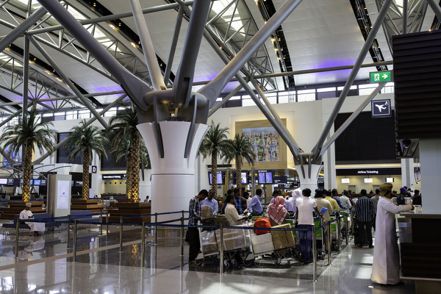 根據航空乘客權益服務平台AirHelp，2023年全球最佳機場是阿曼的馬斯喀特國際機場。彭博資訊