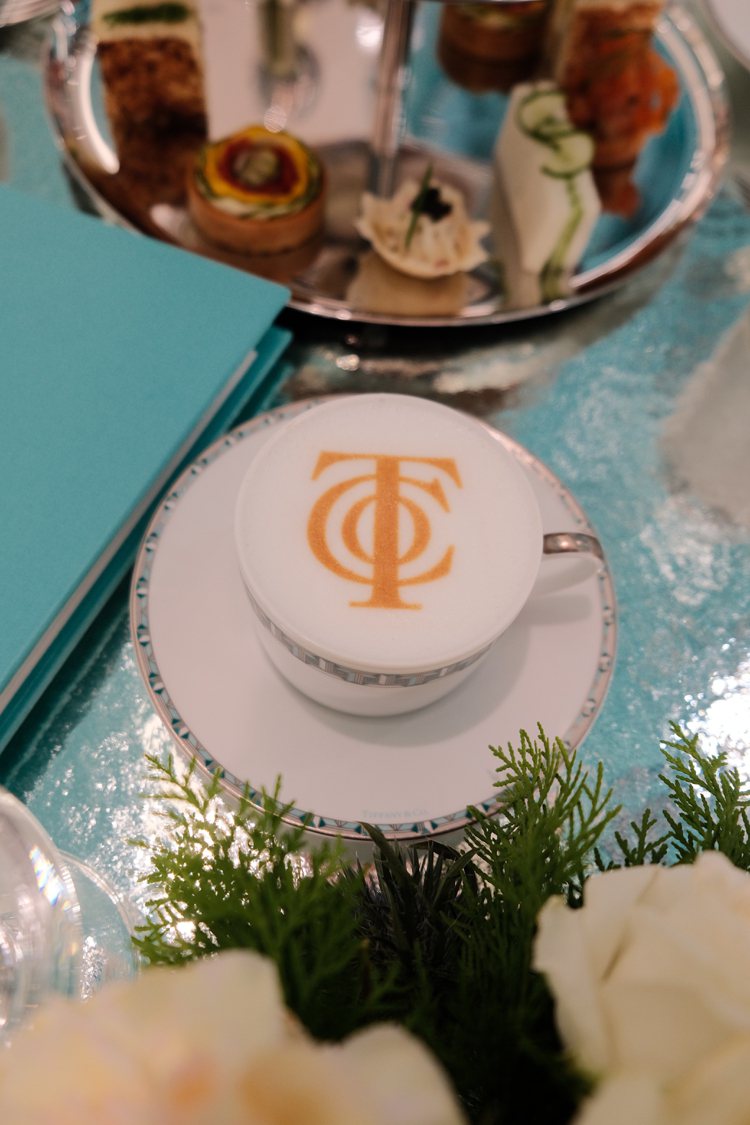 Blue Box Café餐盤皆使用Tiffany T True系列餐具。記者江佩君／攝影