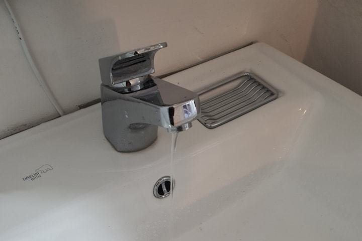 The Reason Faucets Are Left On in South Korea During Winter – Explained by Starway Travel Agency