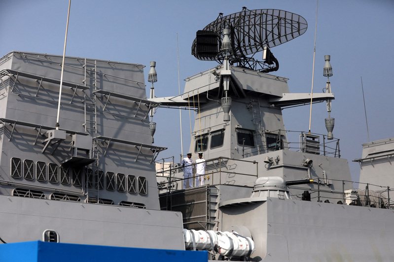 印度驅逐艦莫爾穆高號2022年12月正式服役。路透