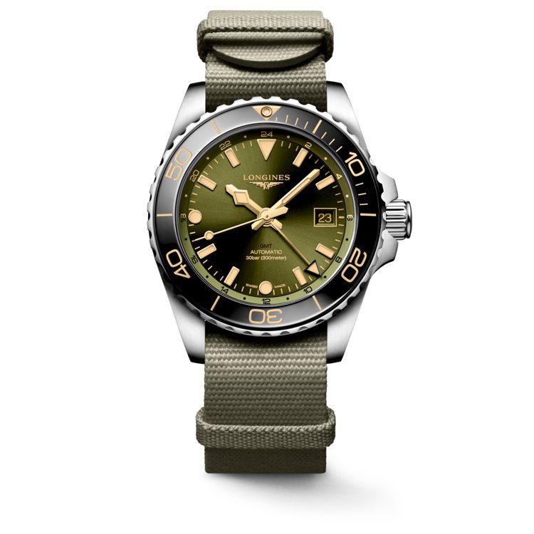 具300米防水、兩地時間功能的Hydroconquest GMT腕表，是浪琴的2023流量密碼，也是中高價位的明星表款。圖／浪琴表提供
