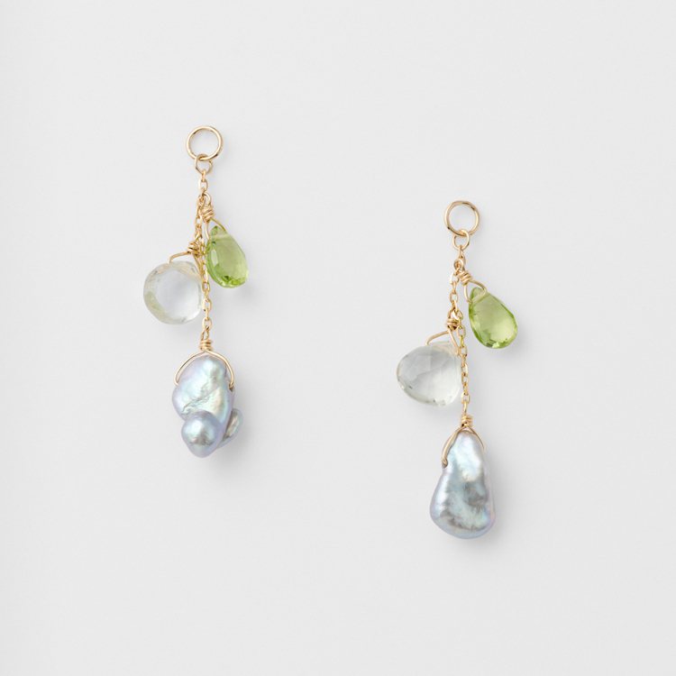 10K金鑲嵌橄欖石、綠水晶、淡水珍珠耳墜，5500元。圖／惇聚國際提供
