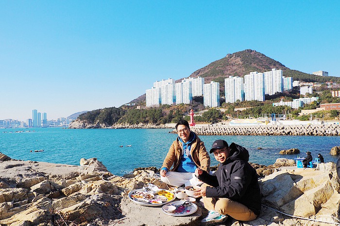 韓國釜山必吃美食：三進魚糕、影島海女村海景第一排海鮮、影島白淺灘文化村咖啡