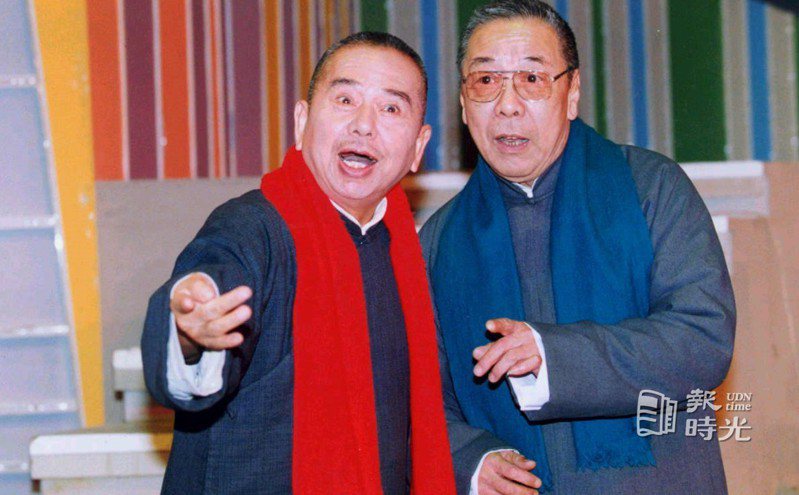 相聲名家吳兆南(左)和魏龍豪。圖／聯合報系資料照(1994/01/17 陳瑞源攝影)