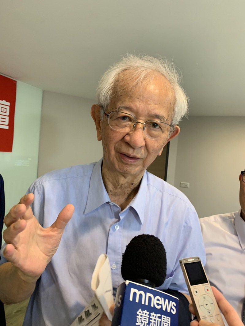 第一位出生台灣的諾貝爾獎得主中研院前院長李遠哲，去年5月出席台北市醫師公會舉辦「氣候變遷永續發展論壇」。本報資料照