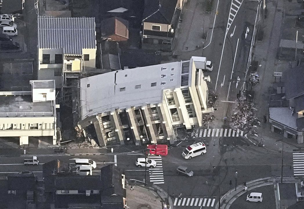 災情方面，截至日本當地時間中午12點，能登半島地震目前已知造成48人死亡、超過5...