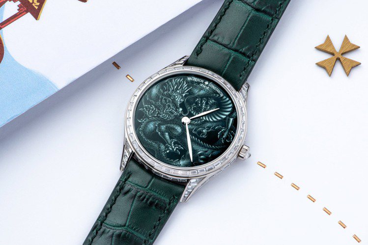 江詩丹頓Les Cabinotiers閣樓工匠灰階琺瑯高級珠寶Dragon腕表，白金、40毫米、自動上鍊機芯、時間顯示、價格店洽。圖／Vacheron Constantin提供
