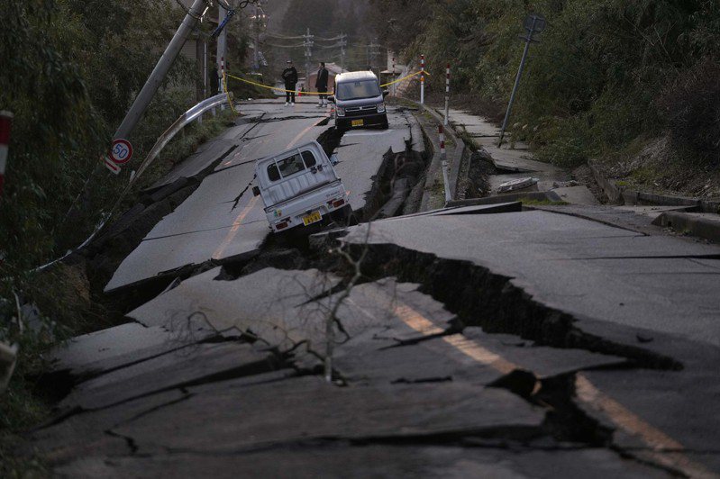 日本石川县能登半岛本月1日发生规模7.6强震，已有92人罹难、数以千计人撤离。美联社(photo:UDN)