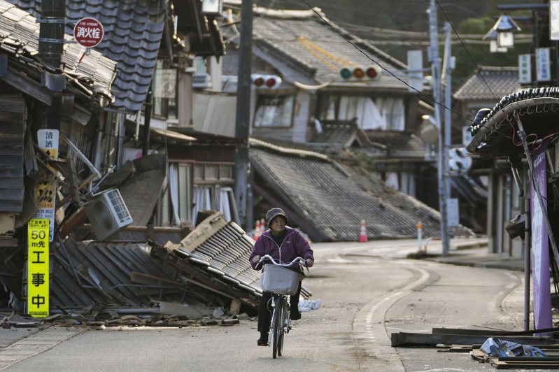 日本石川县能登半岛本月1日发生规模7.6强震，已有92人罹难、数以千计人撤离。美联社(photo:UDN)
