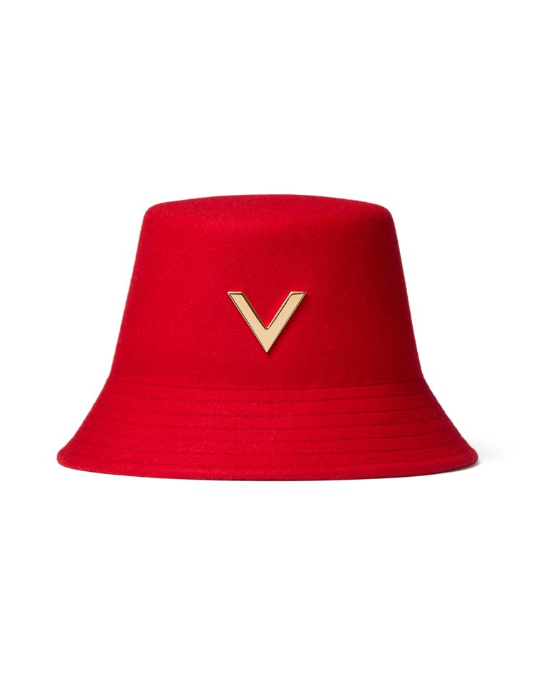 Valentino Garavani金屬裝飾羊毛漁夫帽，31,800元。圖／范倫鐵諾提供