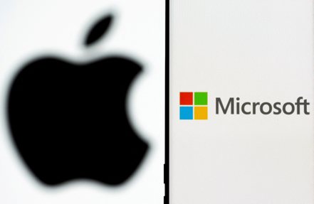 微軟(Microsoft)上漲1.9%，與蘋果公司的市值已相差不到2%，今年可能超越蘋果，成為市值最高的公司。