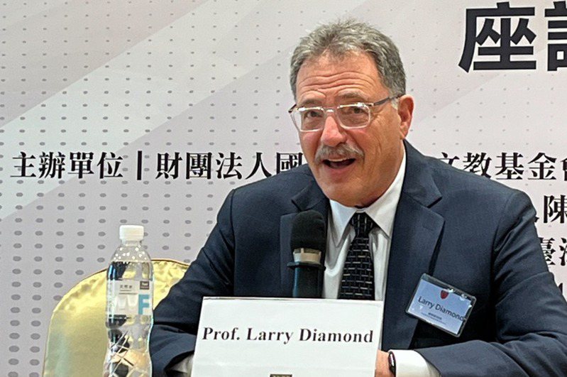 史丹佛大學胡佛研究院資深研究員戴雅門（Larry Diamond）指出，台灣執政者未來一方面要降溫、保持克制，同時要建設台灣安全與韌性，比如軍事備戰等。記者賴錦宏／攝影