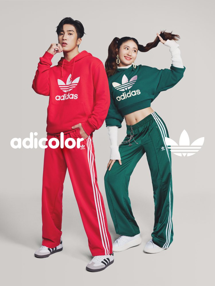 歌手9m88、SHOU婁峻碩（左）一同詮釋adicolor系列服飾。圖／adidas Originals提供