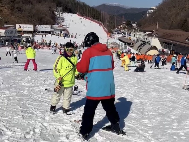 不少民眾到日本及韓國滑雪，日旅達人提出安全建議。示意圖。本報資料照片