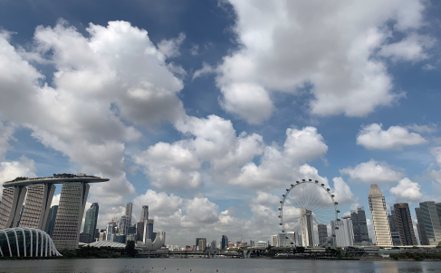 政府機構新加坡氣候研究中心預測到2100年時，地處熱帶的新加坡，氣溫會介於攝氏29.3度到32.9度之間。
REUTERS【路透】