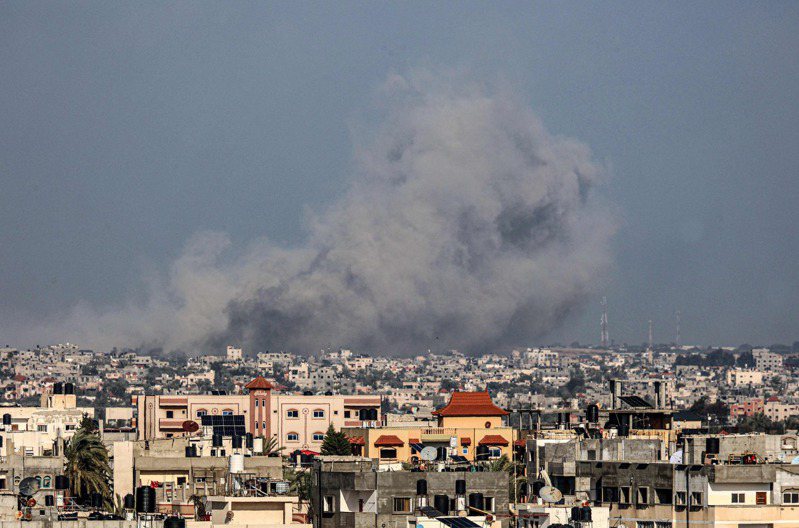哈瑪斯治下的加薩衛生部今天表示，以色列昨夜猛轟加薩，造成至少125人喪命。法新社
