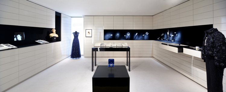 香奈兒腕表暨高級珠寶文化資產典藏室展示「Bijoux de Diamants」高級珠寶系列。圖／香奈兒提供