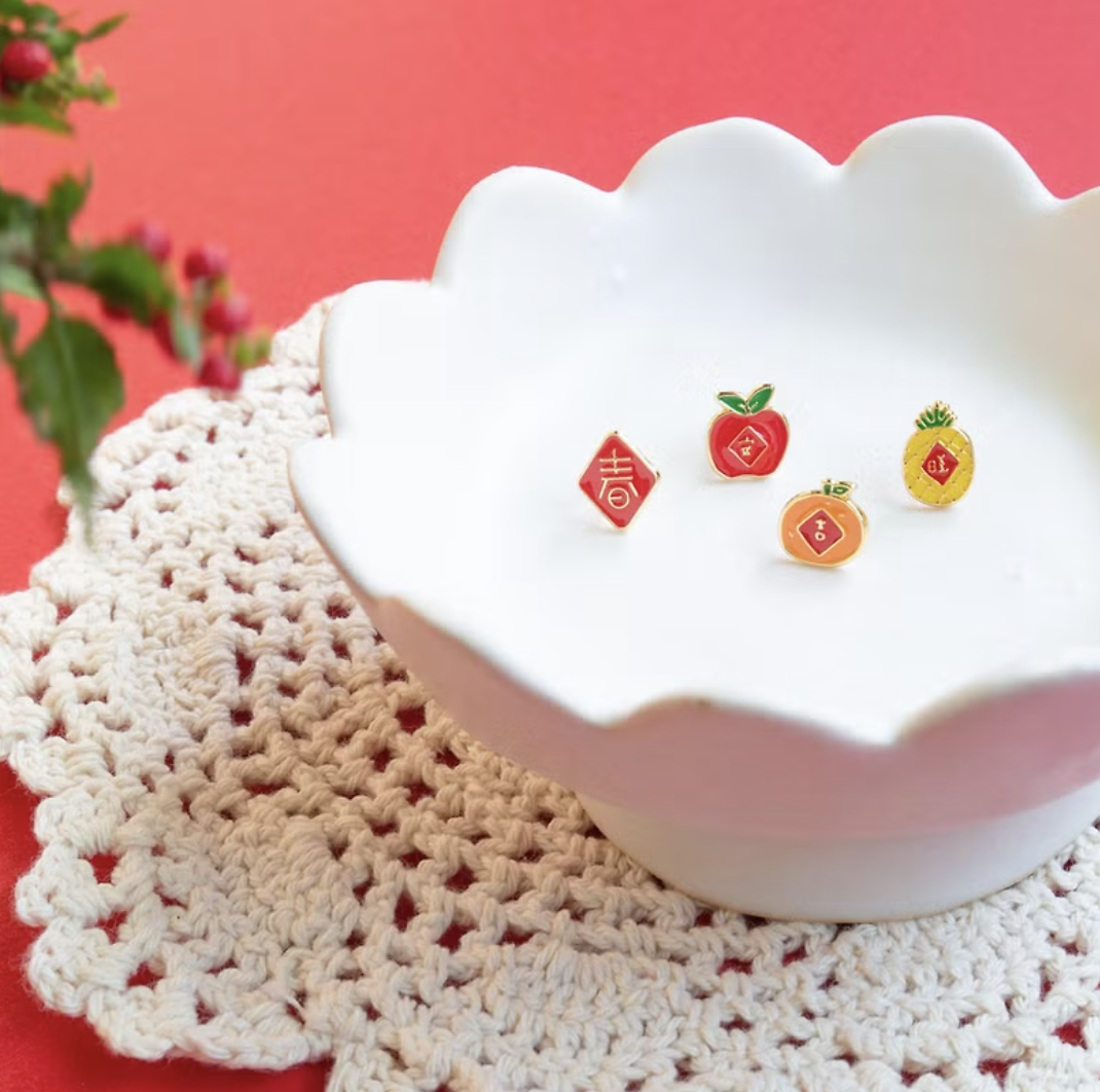「Little OH!手工飾品」的這款水果系列耳環也很適合在過年佳節時配戴 圖／pinkoi@LittleOH!手工飾品