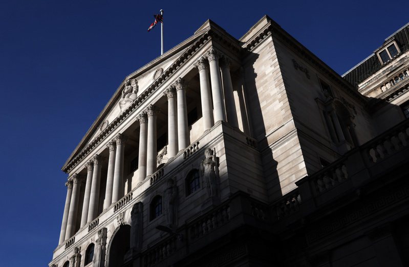 英国中央银行英格兰银行今天连续第4度将其主要利率冻结在5.25%。欧新社(photo:UDN)