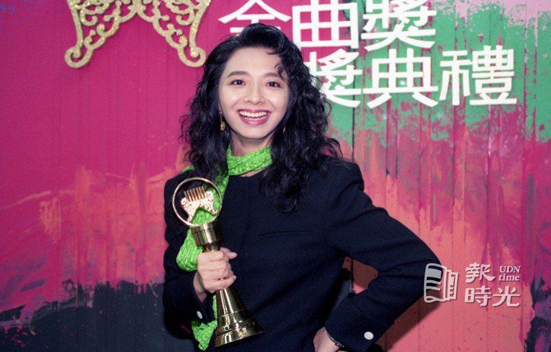 第三屆金曲獎最佳方言歌曲女演唱人許景淳。圖／聯合報系資料照(1991/11/09  本報記者攝影)