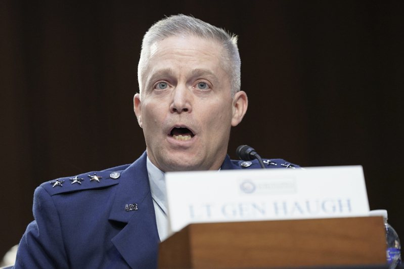 空軍出身的郝格（Timothy Haugh）2日出任五角大廈網路司令部司令暨美國國安局局長。(美聯社)