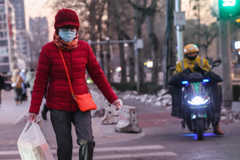 大陸國家衛健委預期，春節前後中國大陸呼吸道疾病仍會保持一定的流行水平。（歐新社）