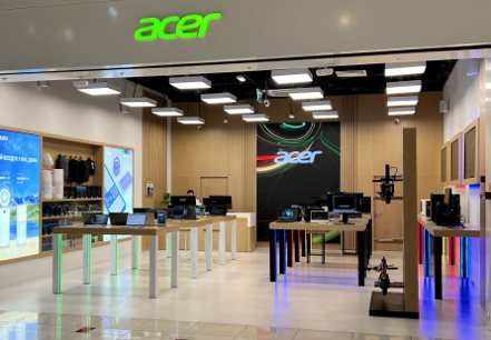 宏碁（Acer）與華碩（Asustek）計劃今年加碼印度製造，都認為印度在地生產為長期趨勢。路透