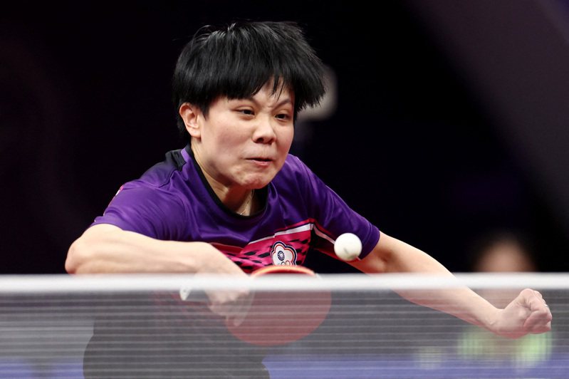 世界盃桌球團體錦標賽，台灣一姊鄭怡靜率領中華女團以3比1擊敗泰國，收下分組賽首戰勝利。 路透