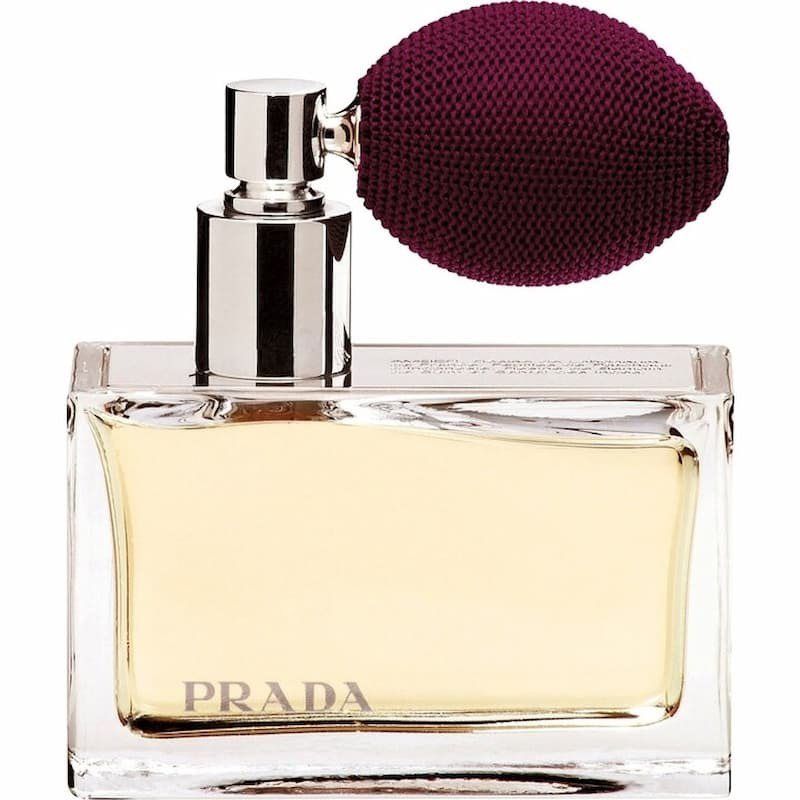 Prada－Prada Eau de Parfum
Prada 品牌第一支香水。
圖片來源：Prada