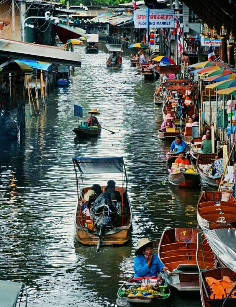 2024 泰國曼谷必去景點推薦 2. 丹嫩莎朵水上市場
圖片來源：愛旅行的小雯子 Julia@小紅書