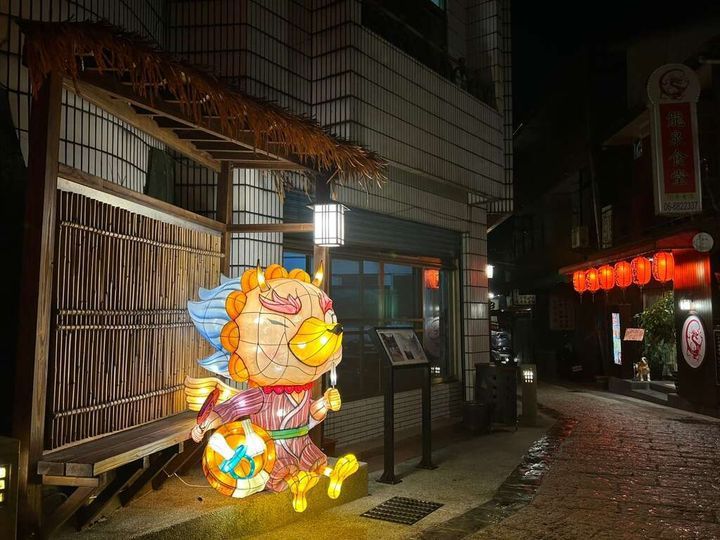 ▲關子嶺老街夜間燈飾。　圖：台南市政府觀光旅遊局／提供