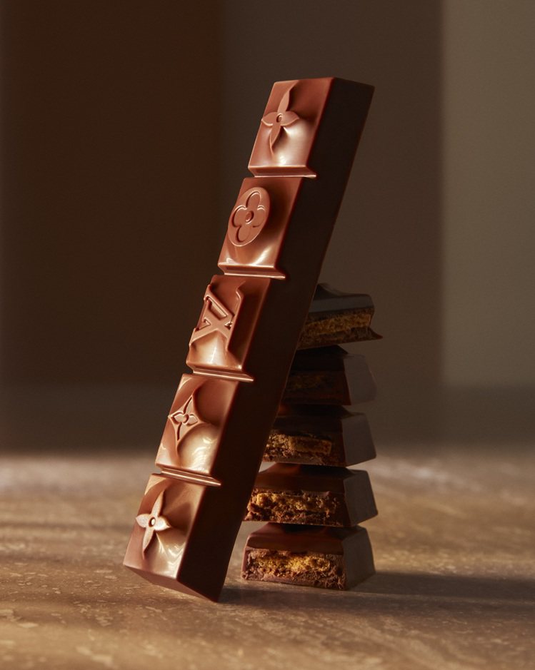 Le Chocolat Maxime Frédéric At Louis Vuitton巧克力專門店販售的手工巧克力均以品牌標誌元素為靈感。圖／路易威登提供