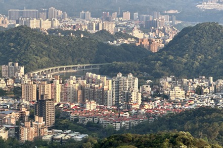 台灣金聯公布今年度的平價宅標案，共釋出88戶，預料將掀起一股投標潮。記者朱曼寧／攝影