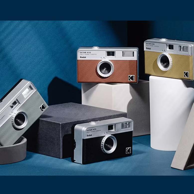 柯達Kodak Ektar H35半格底片相機，是非常好入手適合想要降底片拍攝成本的人, 可讓您在35 mm的底片上產翻倍的畫面，絕對是現今底片成本飆升的時代，最好的節省好辦法。
