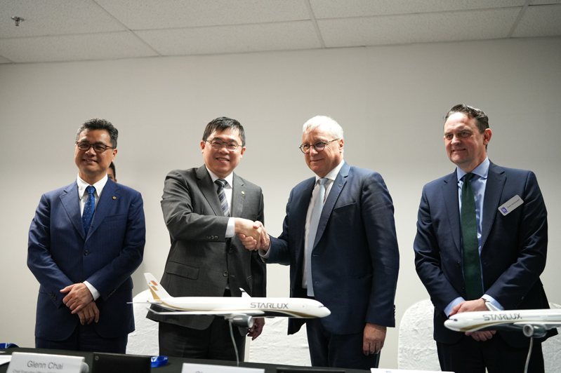 星宇航空今（21）日在2024新加坡航空展宣布買進5架A350F貨機及3架，機隊擴張與航點拓展相輔相成，持續擘畫未來的客運及貨運航網。星宇航空提供