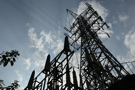經濟部表示，政院撥補台電千億元，在此撥補額度下，原規畫須調漲電價13%至15%，才能彌補台電今年虧損。 聯合報系資料庫