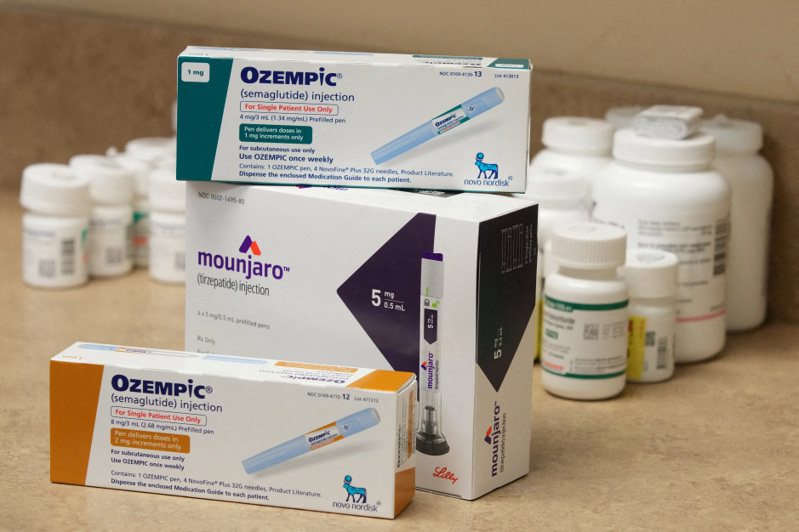 丹麥生技公司Zealand Pharma旗下Survodutide具減重療效，料將成為未來減重藥市場要角。圖為對手諾和諾德和禮來其下熱門減重藥Ozempic和Mounjaro。路透