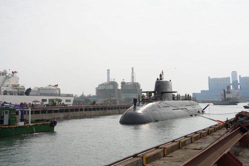 潛艦國造原型艦「海鯤號」。 照片／台船提供
