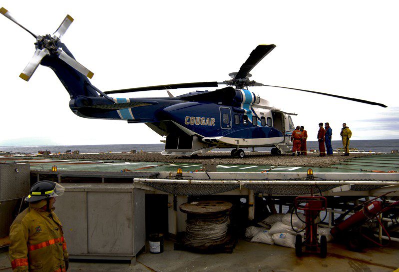 挪威一架載有6人的直升機28日於西部海岸墜海，機上6人全數獲救。圖為塞考斯基S-92（Sikorsky S-92）直升機示意圖。路透
