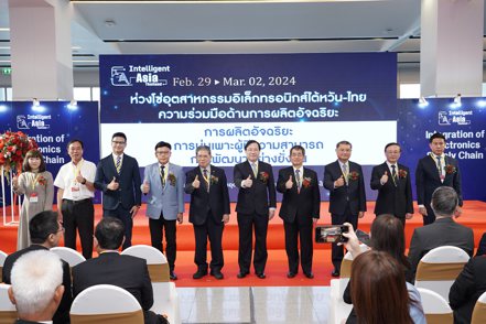 東南亞最大電路板(PCB)展覽-「泰國電子智慧製造系列展」於2024年2月29日在泰國曼谷國際貿易展覽中心(BITEC)熱鬧開展。經濟部產業發展署提供