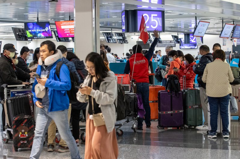 台灣旅遊業者研判，除非是日幣大幅升值，否則對旅遊的影響不大，民眾赴日本旅遊不會減少。圖／聯合報系資料照片