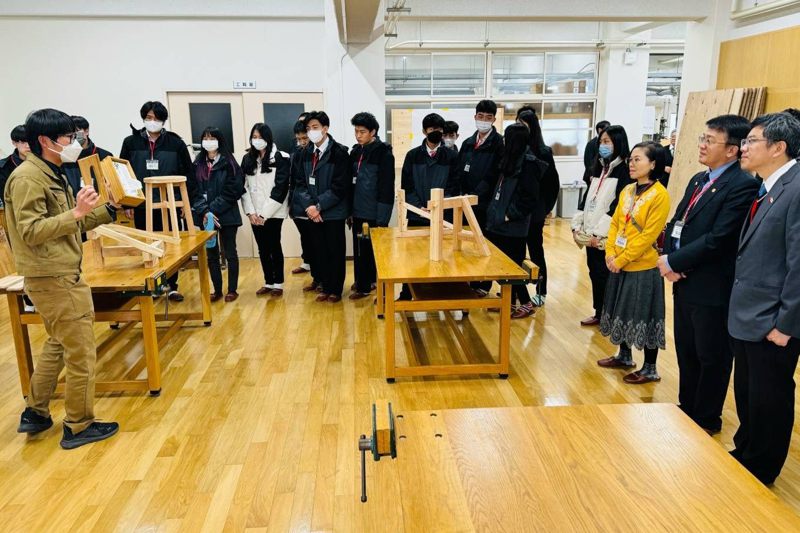 大安高工去年學校也有2團到日本青森、大奔縣體驗風情文化、參觀TOTO工廠，也讓學生受益良多。圖／大安高工提供