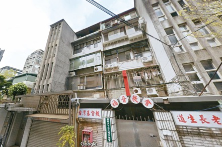 台北市臨沂街巷內一戶公寓去年底交易，面積36.66坪，總價約1.27億元、每坪單價高達346.5萬元。（截取自google map）