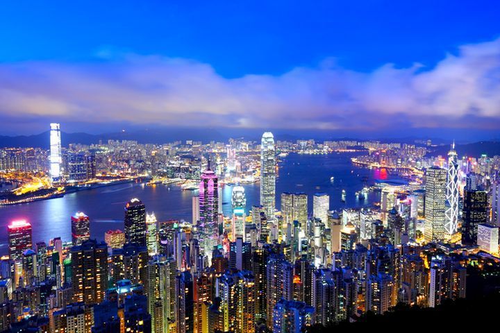 2024年春天起到訪香港，在維多利亞港兩岸有一系列藝術展演，提供非凡藝術體驗。　圖：shutterstock／來源