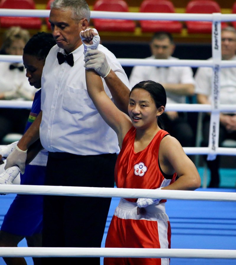 清華大學大一菜鳥的郭怡萱是這次我國參賽選手中年紀最小。圖／中華民國拳擊協會提供