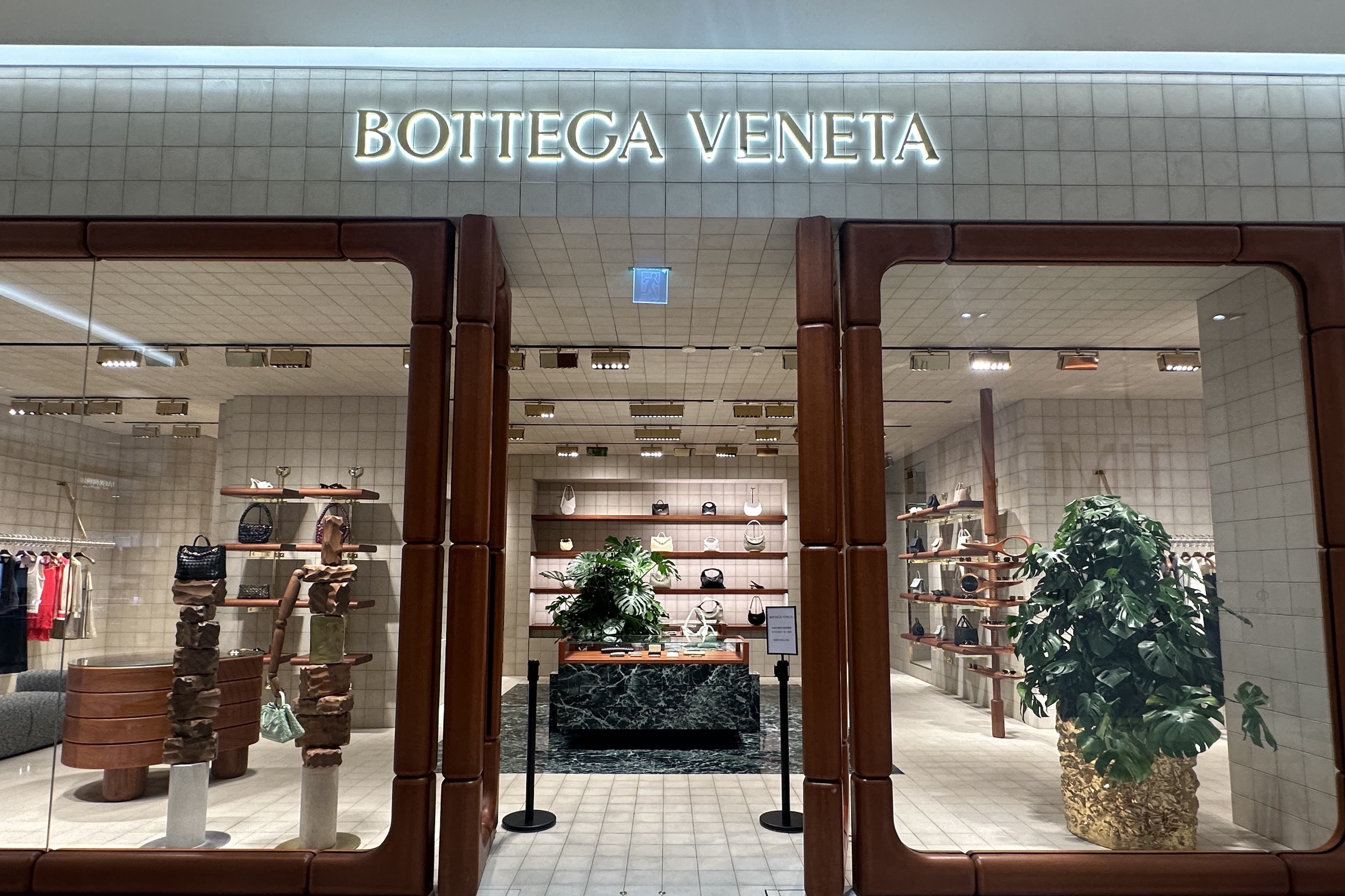 自由且流動   Bottega Veneta板橋大遠百專賣店  全台首設計語彙新亮相