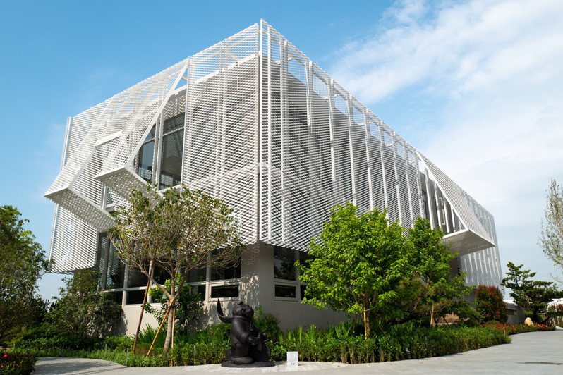 磐興「娘家館」是目前14期唯一由建設公司所蓋的企業總部兼接待會館。記者宋健生/攝影